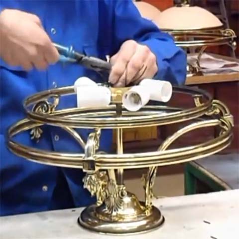 Restauración de lámparas en Valencia -Instalación