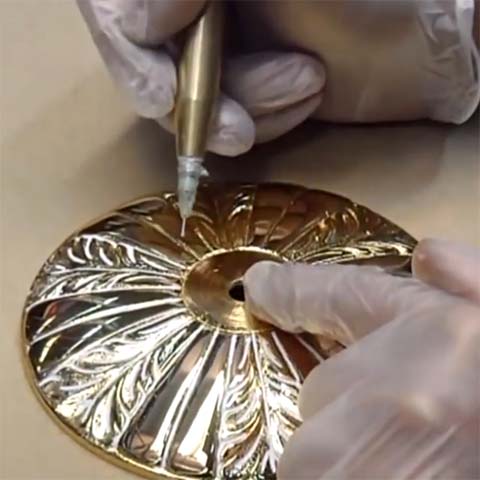 Restauración de lámparas en Valencia -Patinado